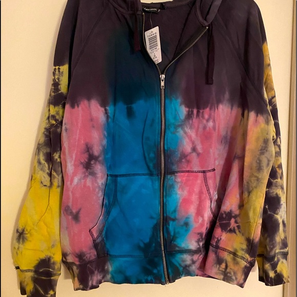 torrid Jackets & Blazers - NWT tye dye zip up hoodie jacket from Torrid. Very cute and soft. Love ❤️ sick